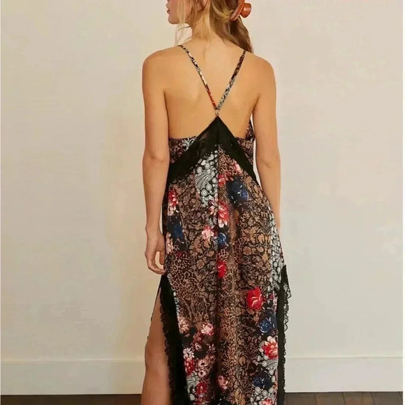 Free People Right Now Midi Slip - Size Large - NWT ππ»β¨β°ππ€βοΈ - Picture 2 of 4